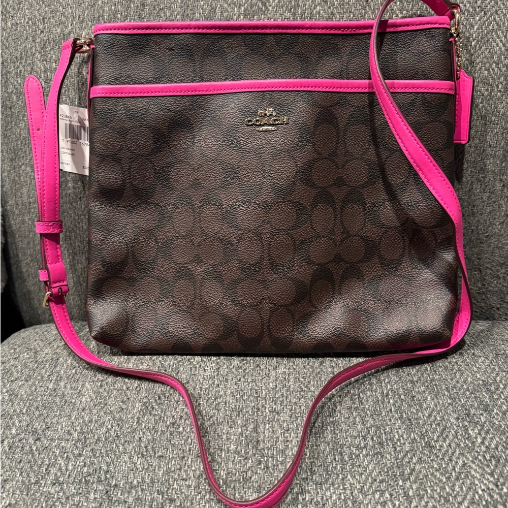 🌹🌹NWT! | Coach Sig FILE Crossbody Handbag Brown/Bright Fuchsia Msrp:$225.00
